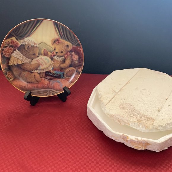 Franklin Mint FRIENDS ARE FUR EVER bear plate Sue Willis, fur-ever - Picture 1 of 7